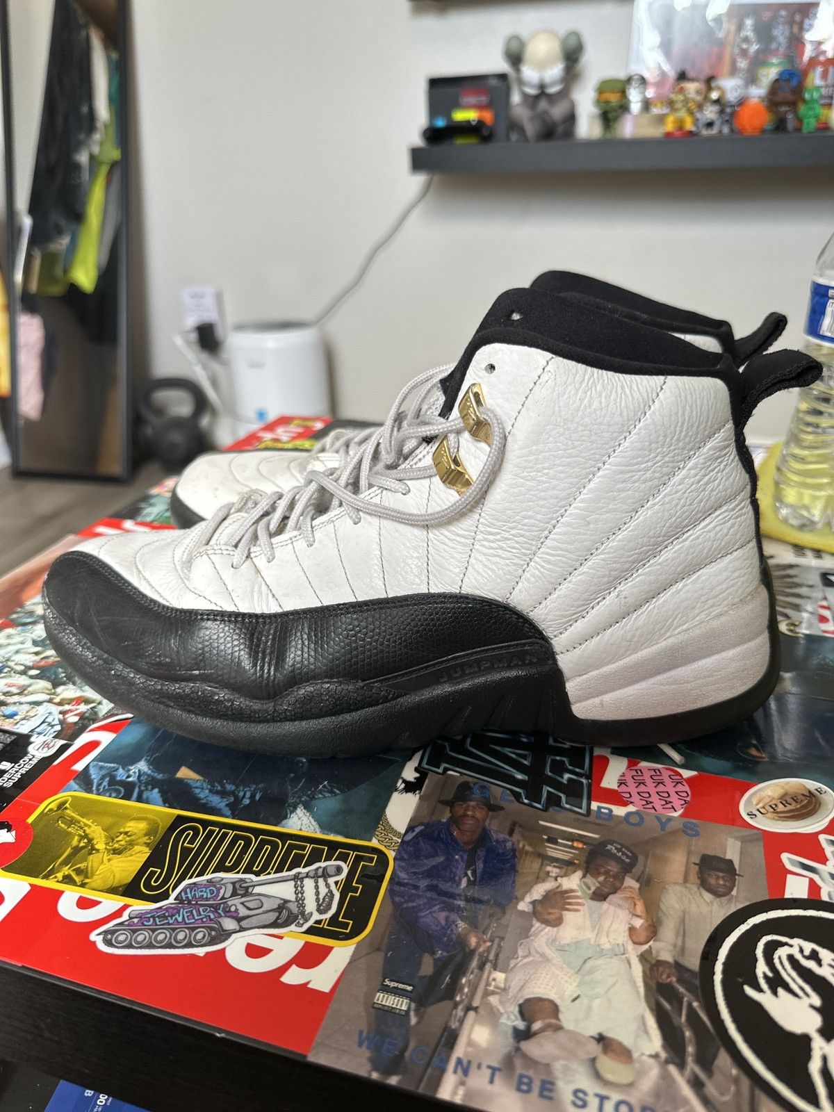 Jordan Brand Jordan 12 Taxi Size US 10.5 / EU 43-44 - 3 Thumbnail
