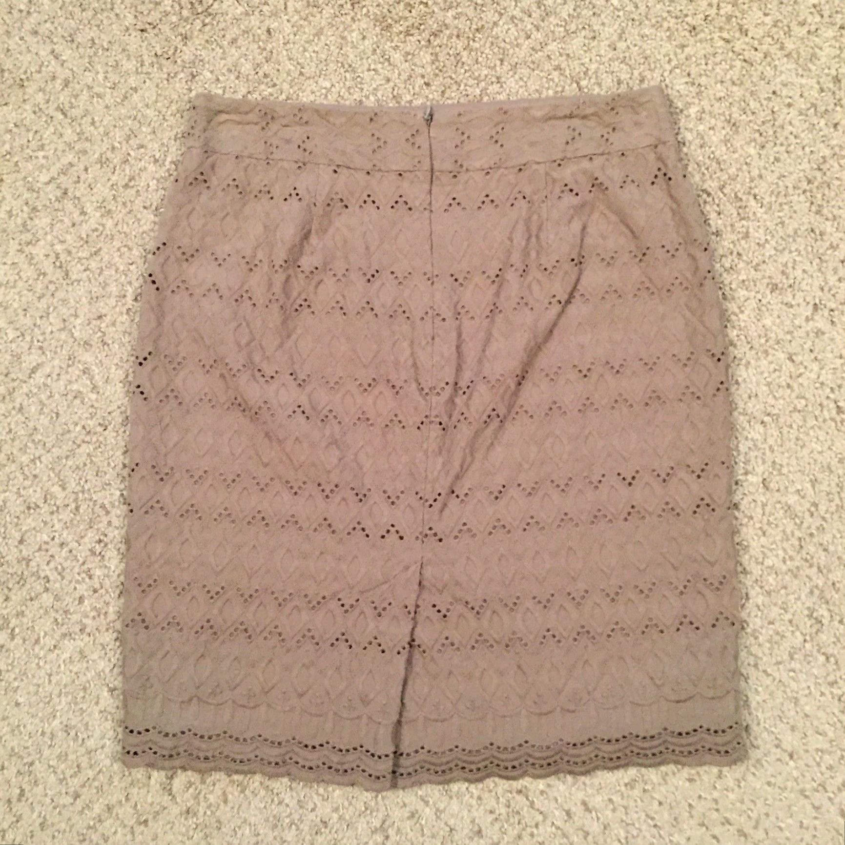 Ann Taylor Ann Taylor Skirt Grade 4 Gray Knee Length Lined Geometric Pencil Women Regular Size 4 Size 27" / US 4 / IT 40 - 7 Thumbnail