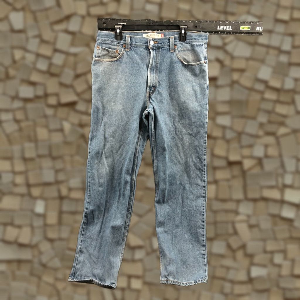 Levi's Levi's 550 Jeans Relaxed Straight Mens Size 36x32 Blue Medium Wash Distressed No Vintage No Size US 36 / EU 52 - 1 Thumbnail