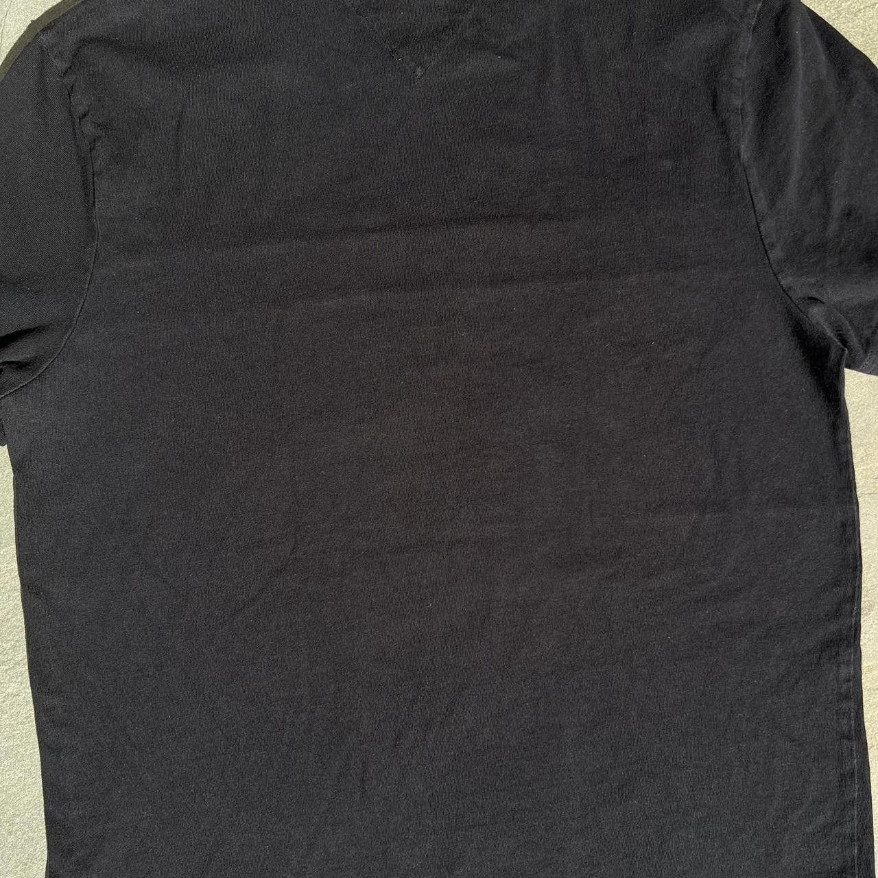 Tommy Hilfiger Y2K Tommy Hilfiger Chest Stripe Black T-Shirt Size US M / EU 48-50 / 2 - 4 Thumbnail