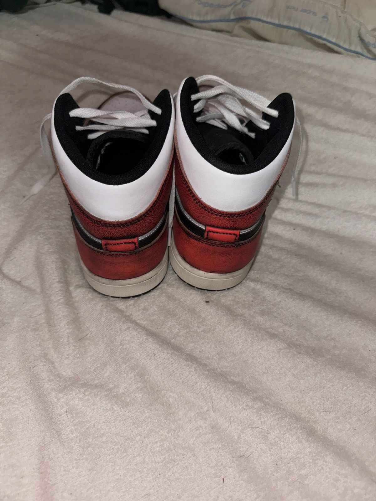 Jordan Brand Jordan 1 Mid Chicago Size US 8.5 / EU 41-42 - 3 Thumbnail