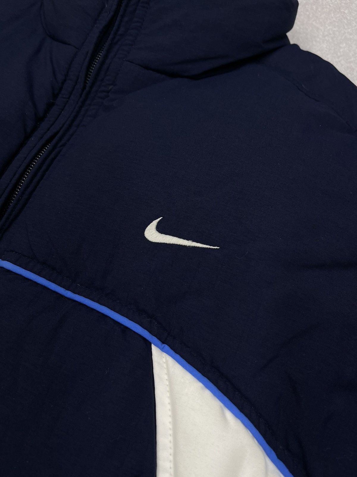 Nike Vintage Nike Nylon Down Jacket Big Logo Swoosh Y2K ACG TN Size US M / EU 48-50 / 2 - 5 Thumbnail