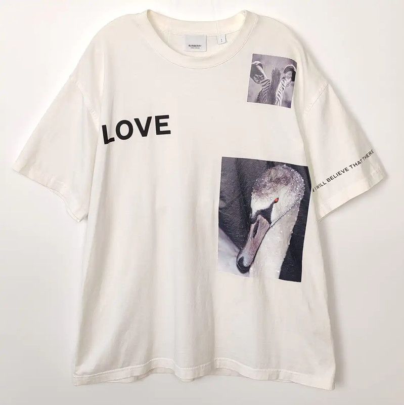 Burberry Burberry Men's White Cotton T-shirt with Graphics Size US S / EU 44-46 / 1 - 1 Thumbnail