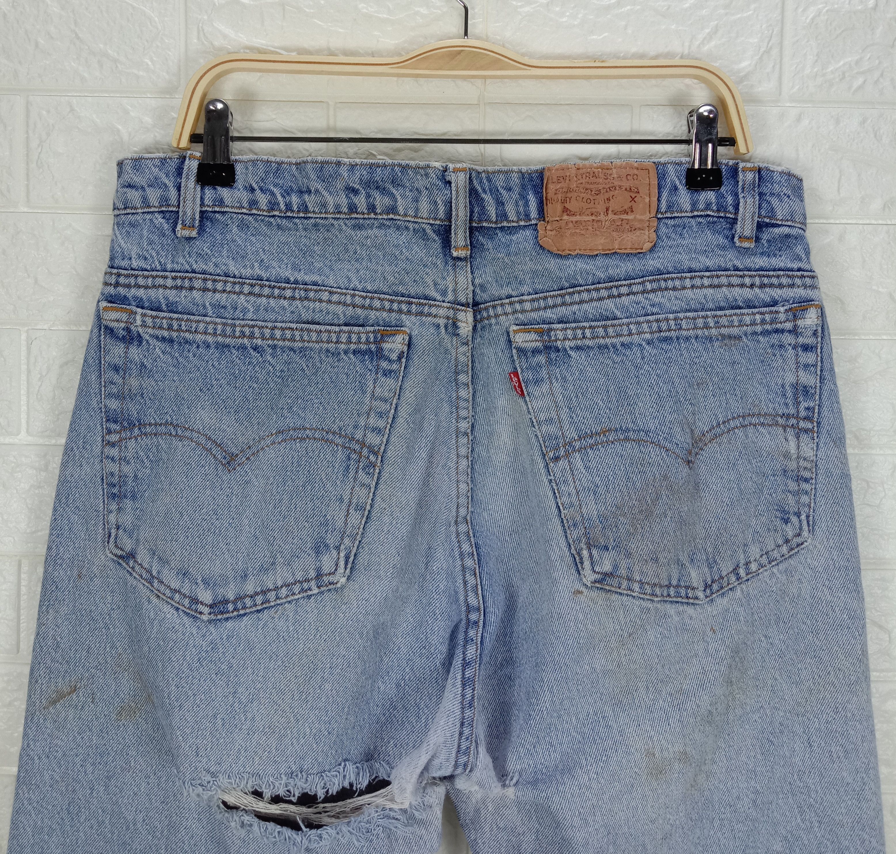 Levi's Vintage 90s Levi's 505 Jeans Faded Blue Distressed Denim Size US 36 / EU 52 - 6 Thumbnail