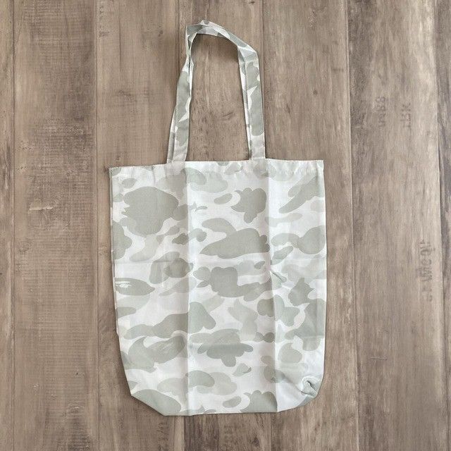 Bape 2006 Mook Limited Edition White Camo Tote Bag APE NIGO Size ONE SIZE - 1 Thumbnail