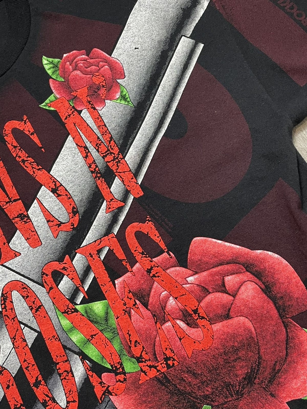 Guns N' Roses 🚨Vintage 1993 Guns n Roses Alloverprint Band Tee Graphic Size US XL / EU 56 / 4 - 4 Thumbnail