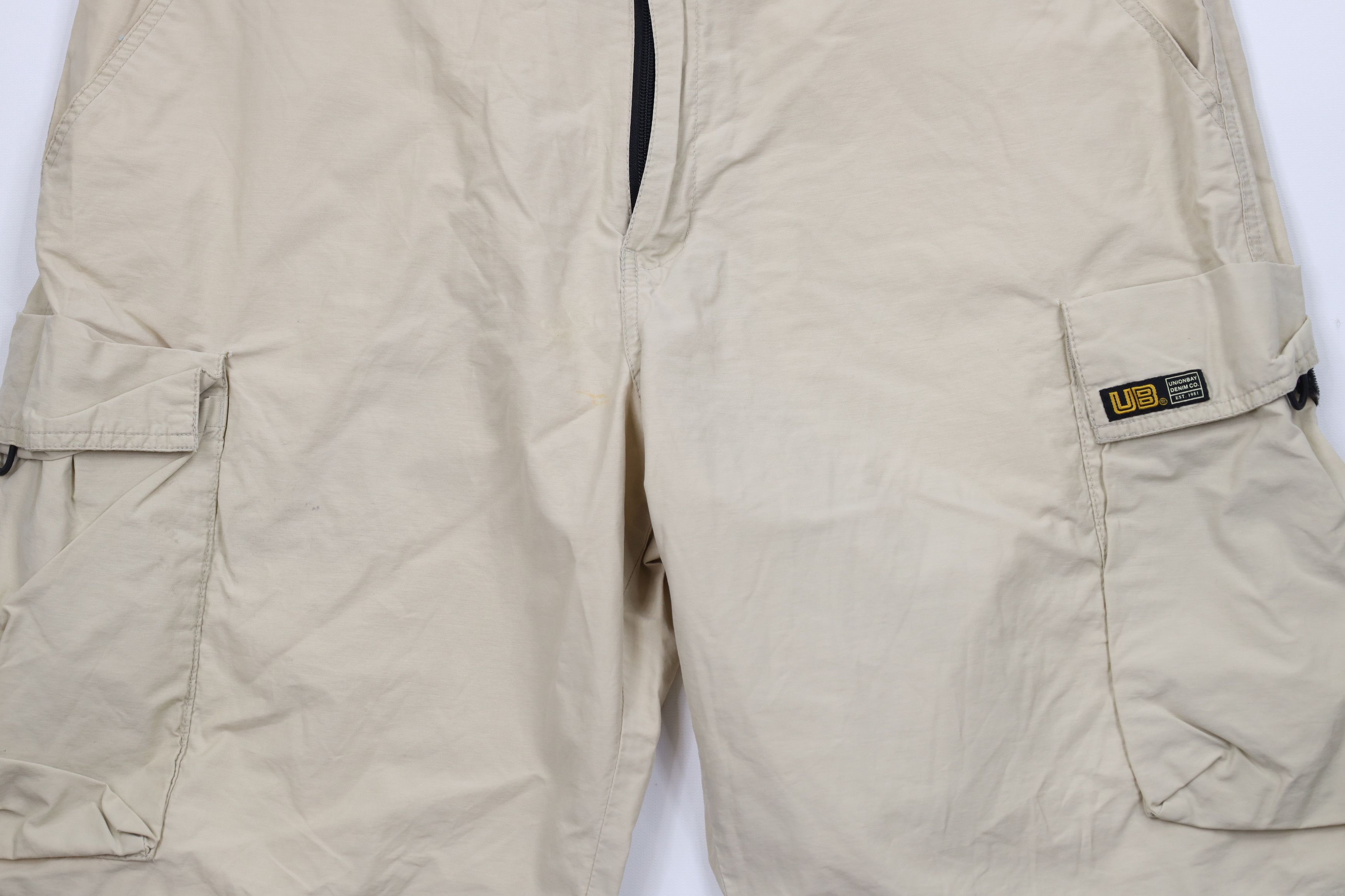 Vintage Vintage 90s Unionbay Streetwear Baggy Cargo Shorts Beige Size US 38 / EU 54 - 3 Thumbnail