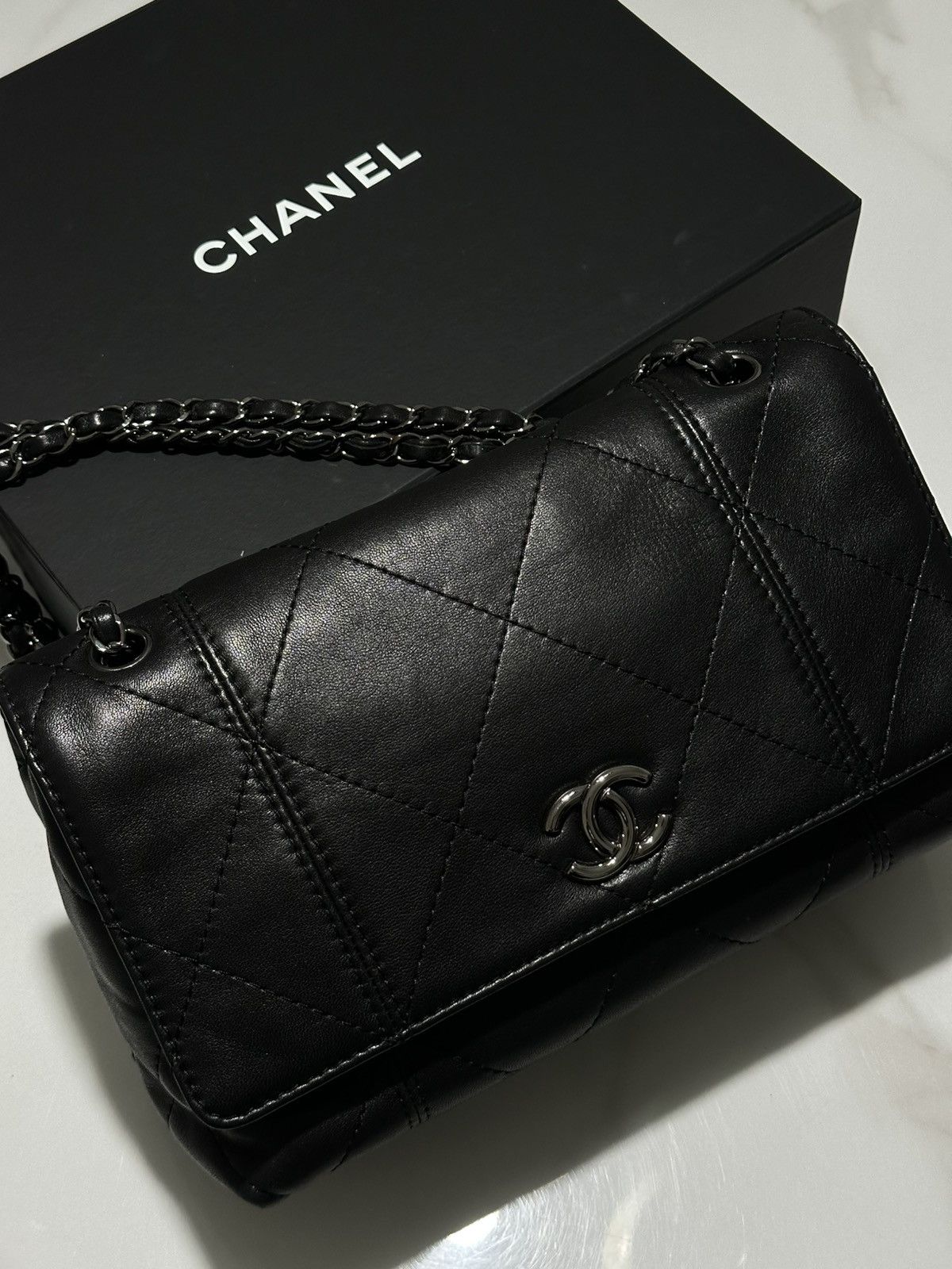Chanel CHANEL - Lambskin Quilted Large Soft Touch Flap Size ONE SIZE - 1 Thumbnail