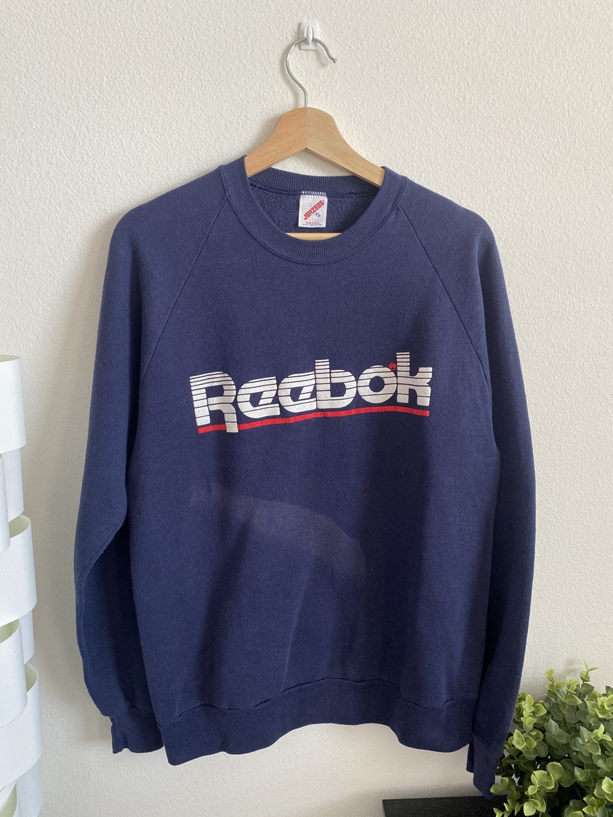 Reebok Vintage 90s Reebok Faded Crewneck Sweatshirt Size US XL / EU 56 / 4 - 1 Thumbnail