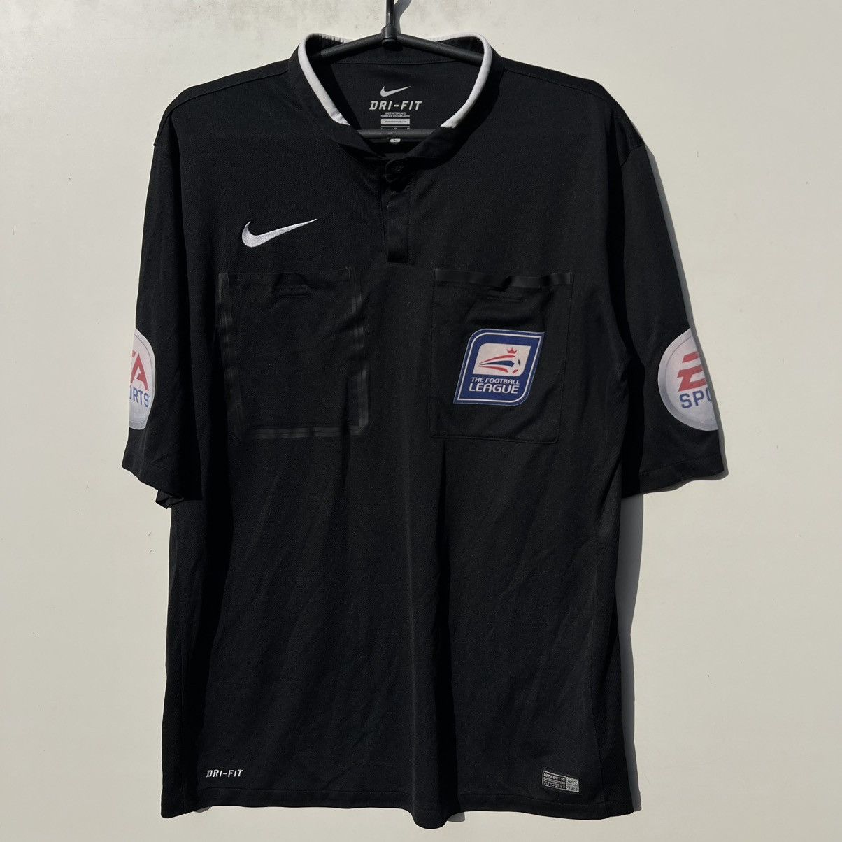 Nike NIKE REFEREE T SHIRT the football league Size US L / EU 52-54 / 3 - 1 Thumbnail