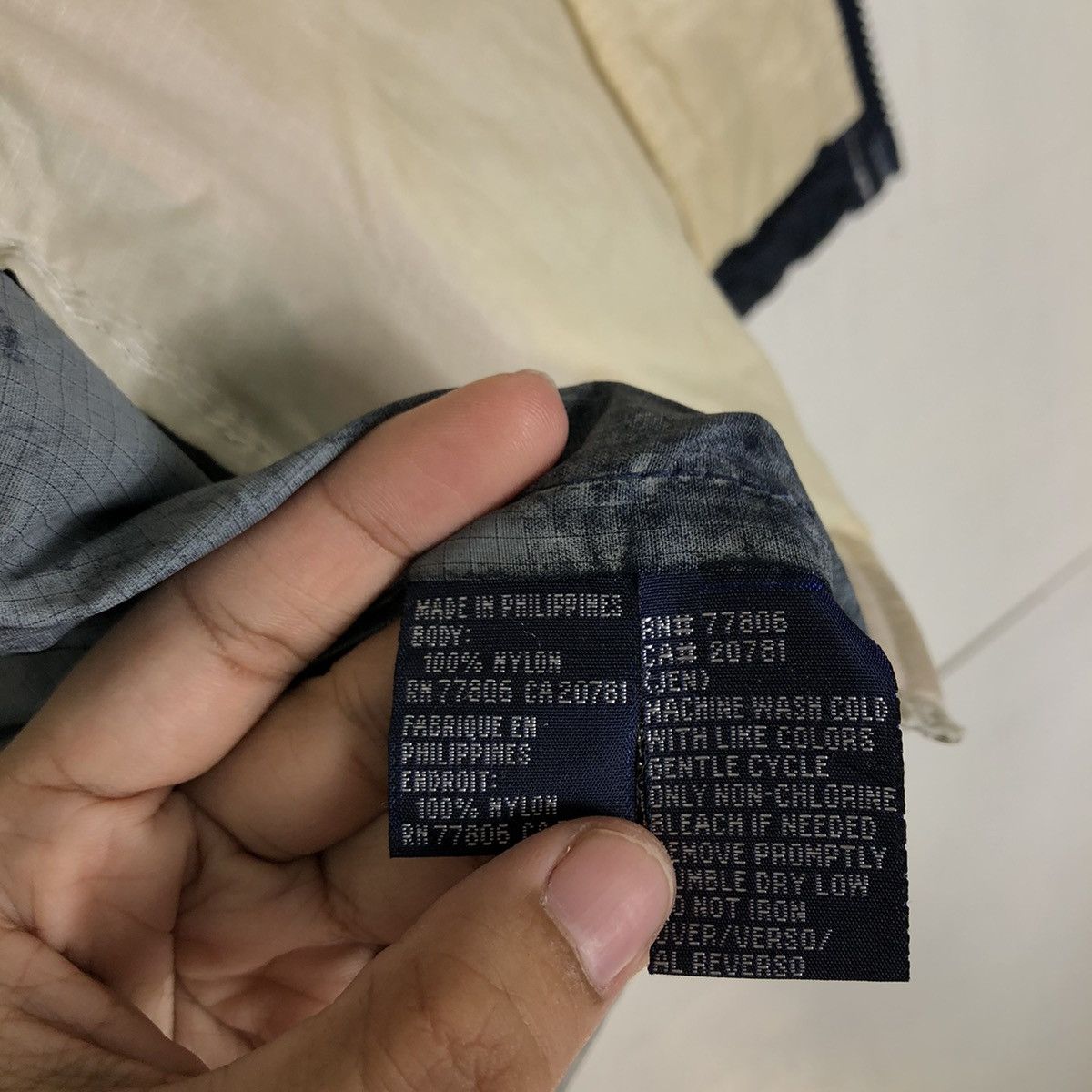 Japanese Brand 🔥90’s VINTAGE SURVIVAL WINDBREAKER JACKET TOMMY HILFIGER Size US S / EU 44-46 / 1 - 17 Thumbnail