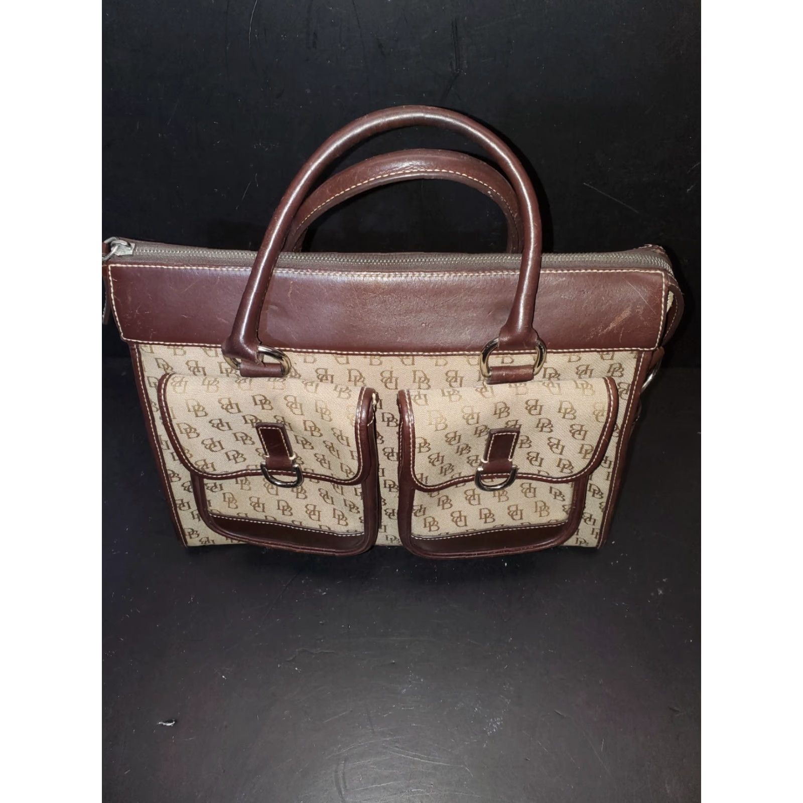 Dooney & Bourke VINTAGE Dooney & Bourke Signature Jacquard Mocha Double Pocket Handbag/Tote Bag Women Medium Brown 10x12in Logo Classic Designer Tote Size ONE SIZE - 2 Thumbnail