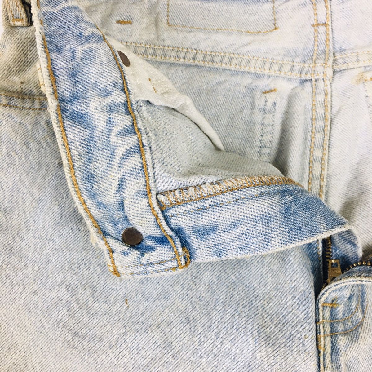 Levi's Vintage 90s Levi’s 550 Orange Tab Relaxed Fit Tapered Leg Size US 32 / EU 48 - 12 Thumbnail