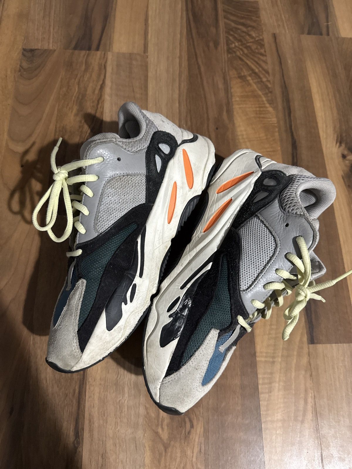 Yeezy Yeezy 700 Waverunner Size US 9.5 / EU 42-43 - 2 Thumbnail