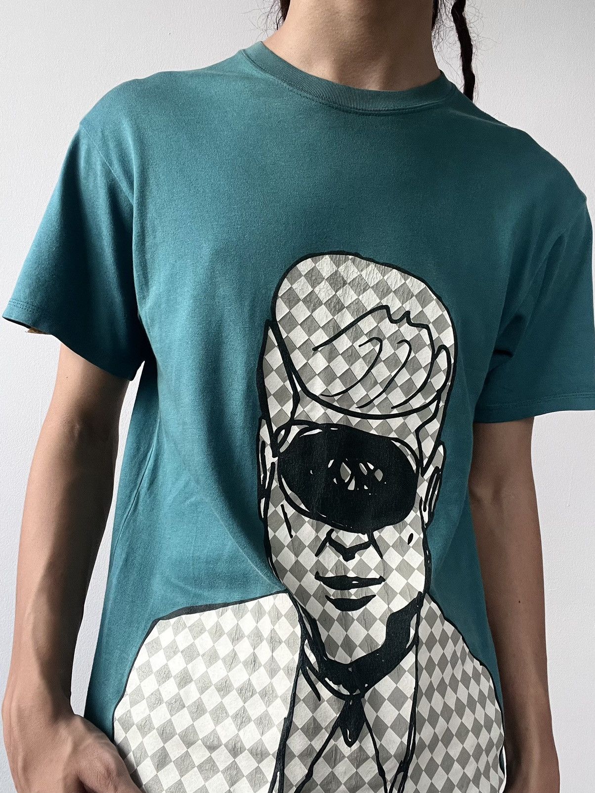Undercover 2001 Undercover Jun Takahashi Tee Size US M / EU 48-50 / 2 - 2 Thumbnail