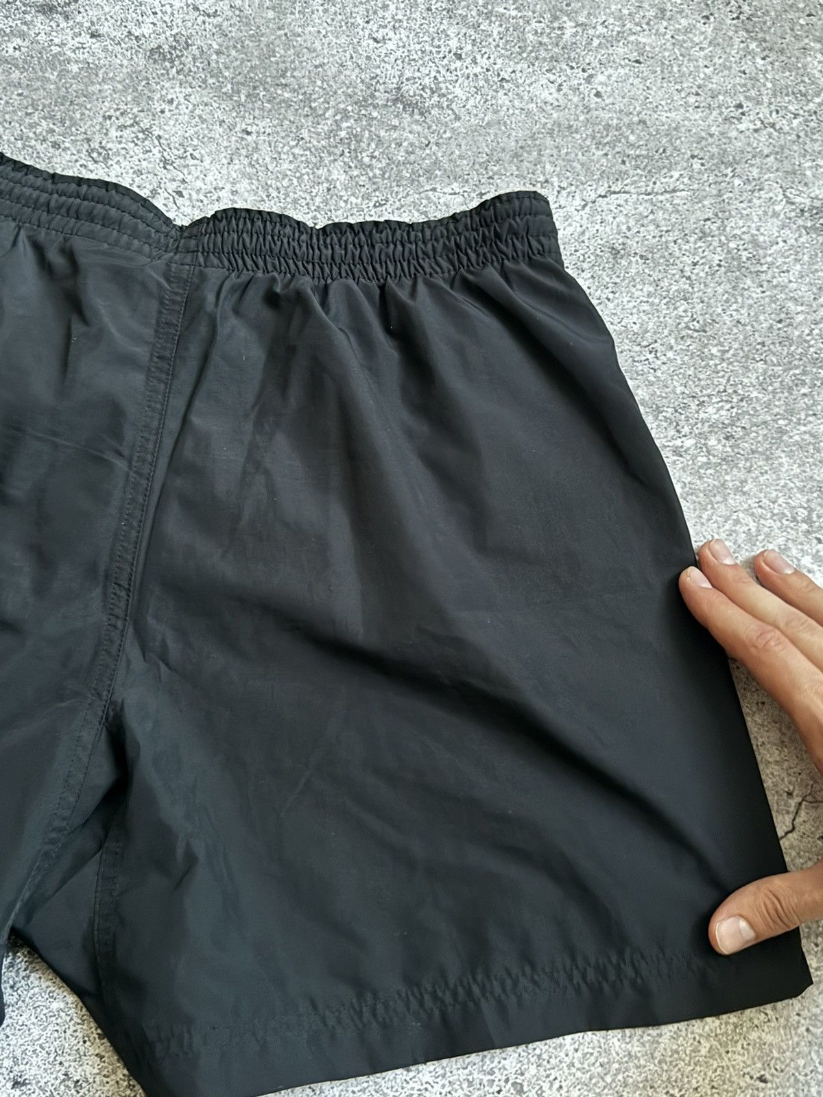 Nike × Vintage Vintage Valencia F.C. Nike nylon shorts Size US 30 / EU 46 - 7 Thumbnail