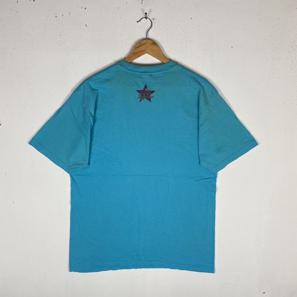 Anime JOJO'S BIZARRE ADVENTURE PART 8 JOJOLION EXHIBITION TEE Size US XL / EU 56 / 4 - 6 Thumbnail