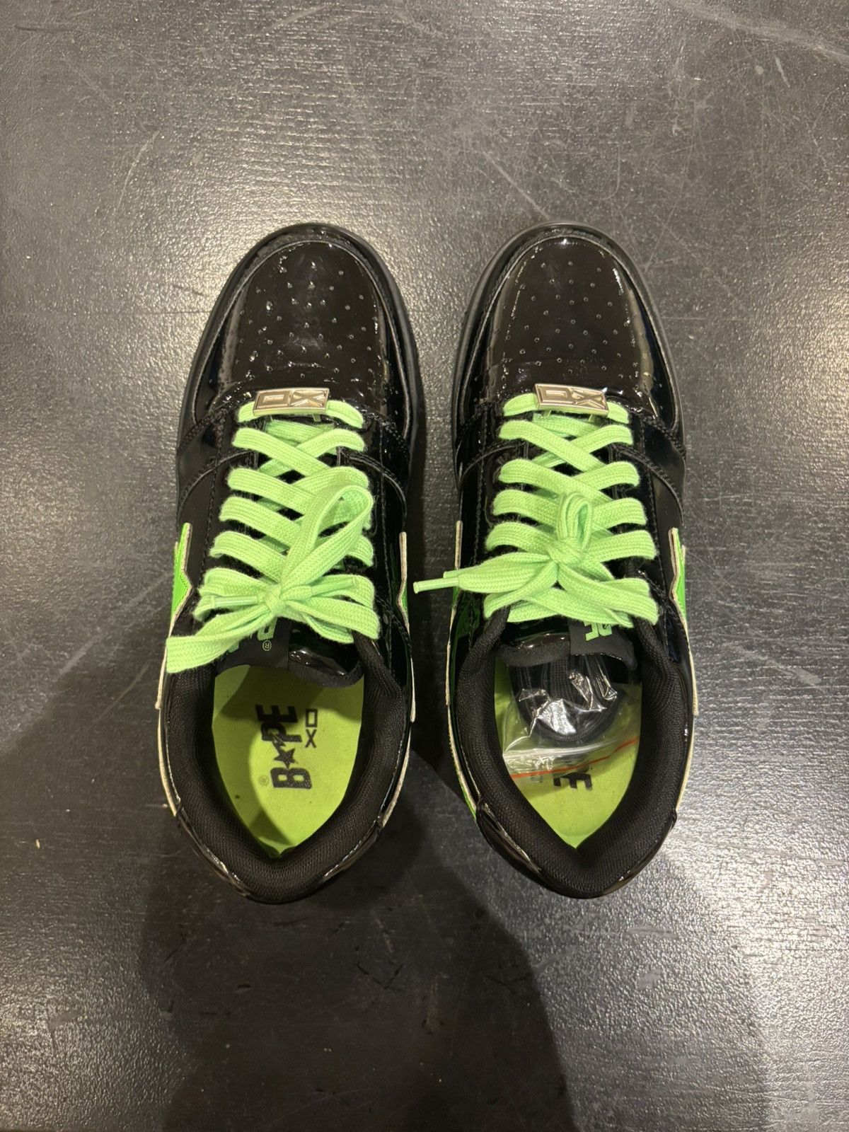 Bape Bapesta Patent Black / Green Size US 8.5 / EU 41-42 - 4 Thumbnail