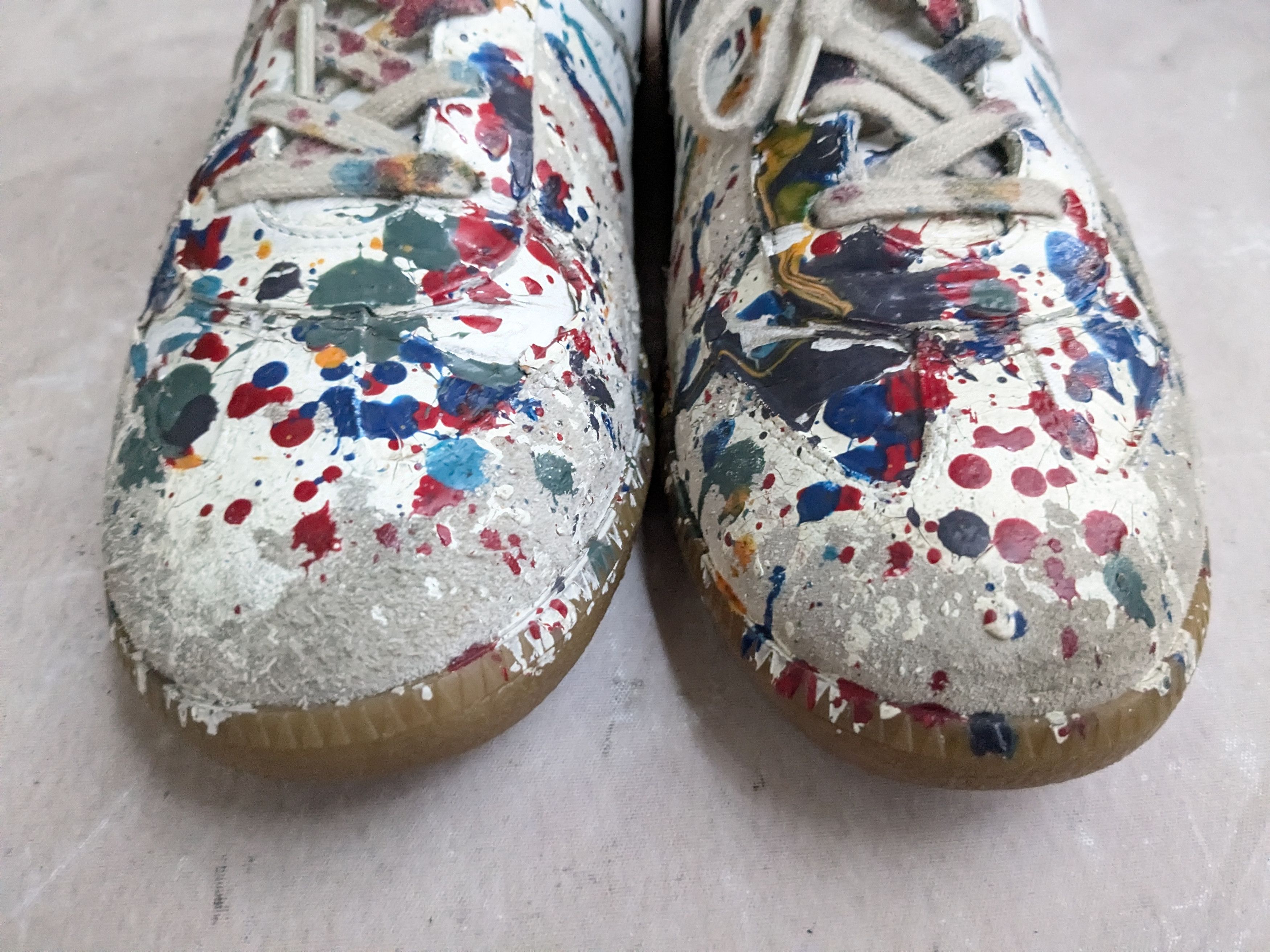 Maison Margiela Maison Margiela GAT Replica White Paint Splatter 9 42 Low Size US 9 / EU 42 - 4 Thumbnail