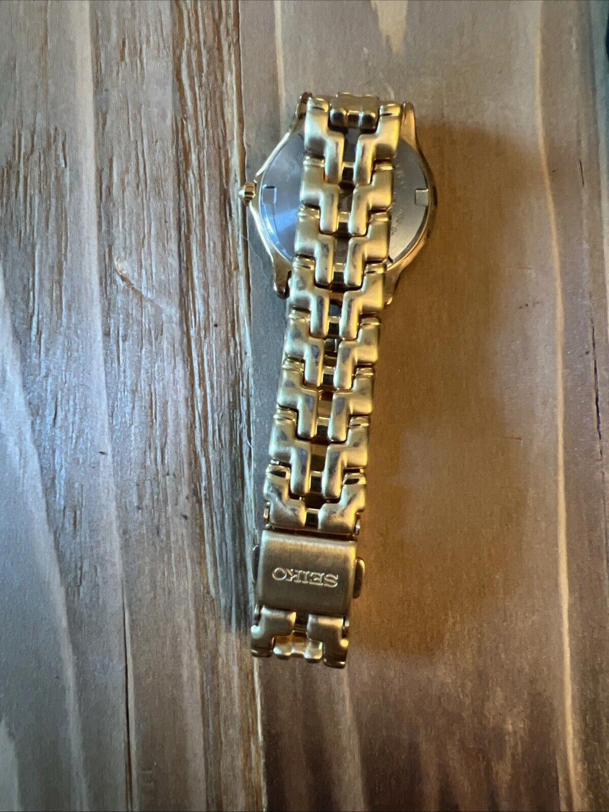 Seiko Seiko Gold Tone Women's Watch - 7N82-0599 New Battery Size ONE SIZE - 6 Thumbnail