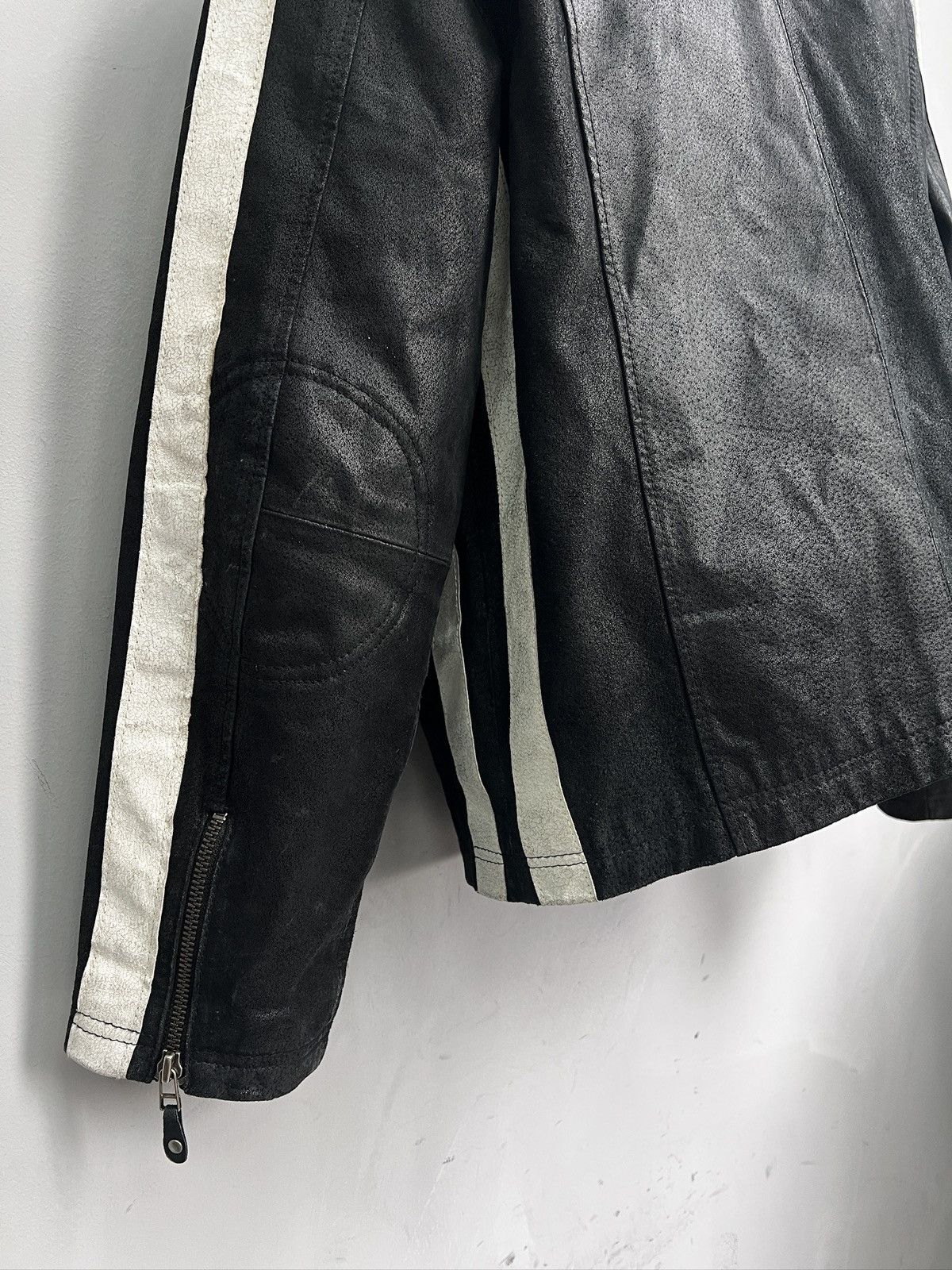 PPFM Archive black racing moto leather jacket marlboro style Size US L / EU 52-54 / 3 - 11 Thumbnail