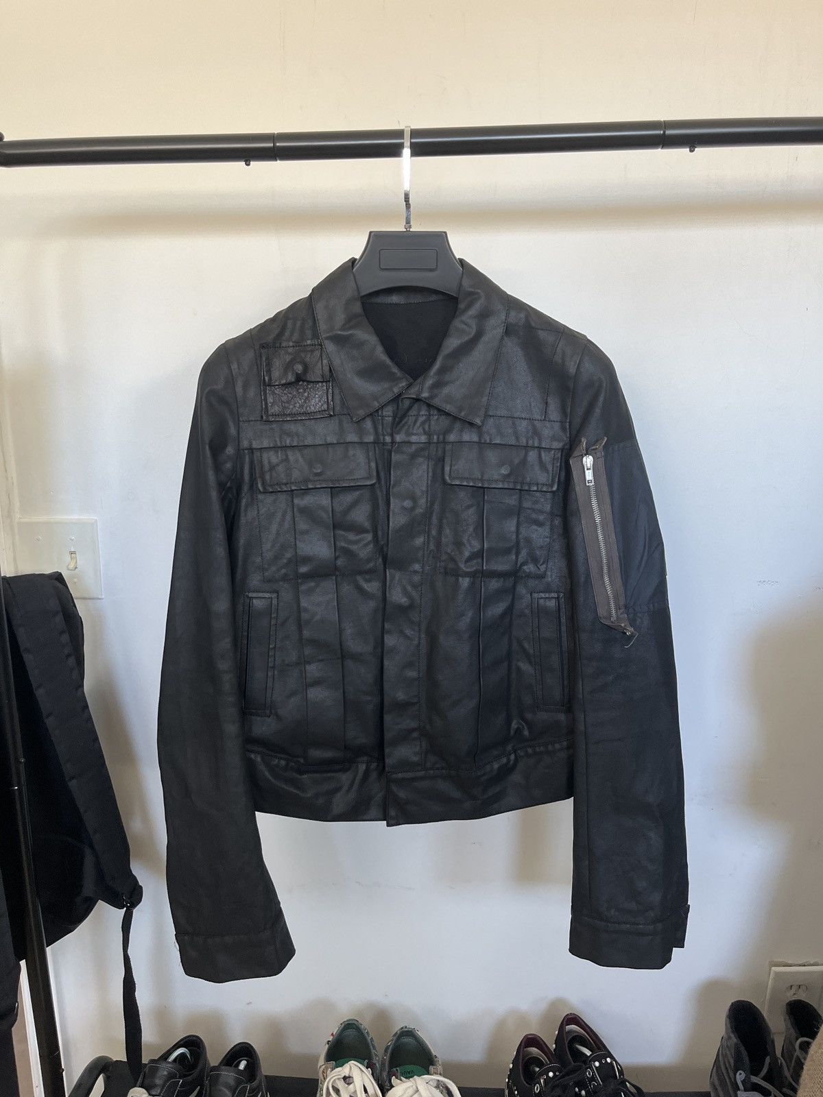 Rick Owens SS03 Rick Owens ‘Suckerball’ waxed denim cargo jacket Size US S / EU 44-46 / 1 - 1 Thumbnail
