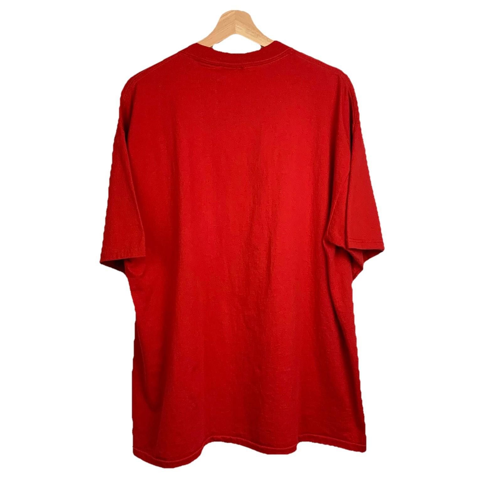 Other Vintage 90s University of Wisconsin Badgers Red T Shirt XL Size US XL / EU 56 / 4 - 4 Thumbnail
