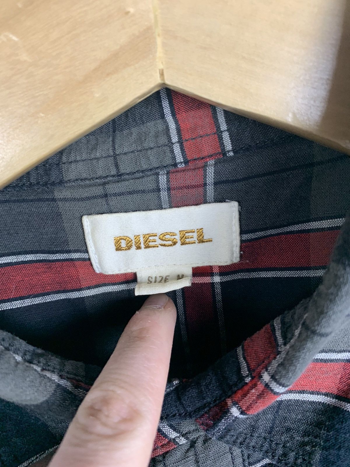 Diesel Diesel Plaid Avant Garde Shirt Buttons Ups Mens Size M Y2K Size US M / EU 48-50 / 2 - 5 Thumbnail