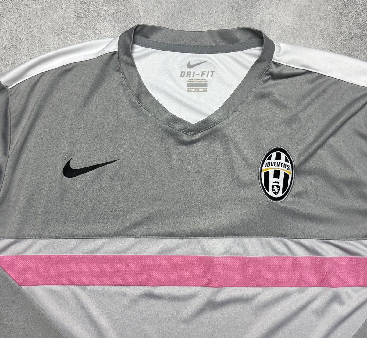 Nike Juventus 2011 2012 Pre-Match Shirt Jersey Long Sleeve Nike Size US XXL / EU 58 / 5 - 5 Thumbnail