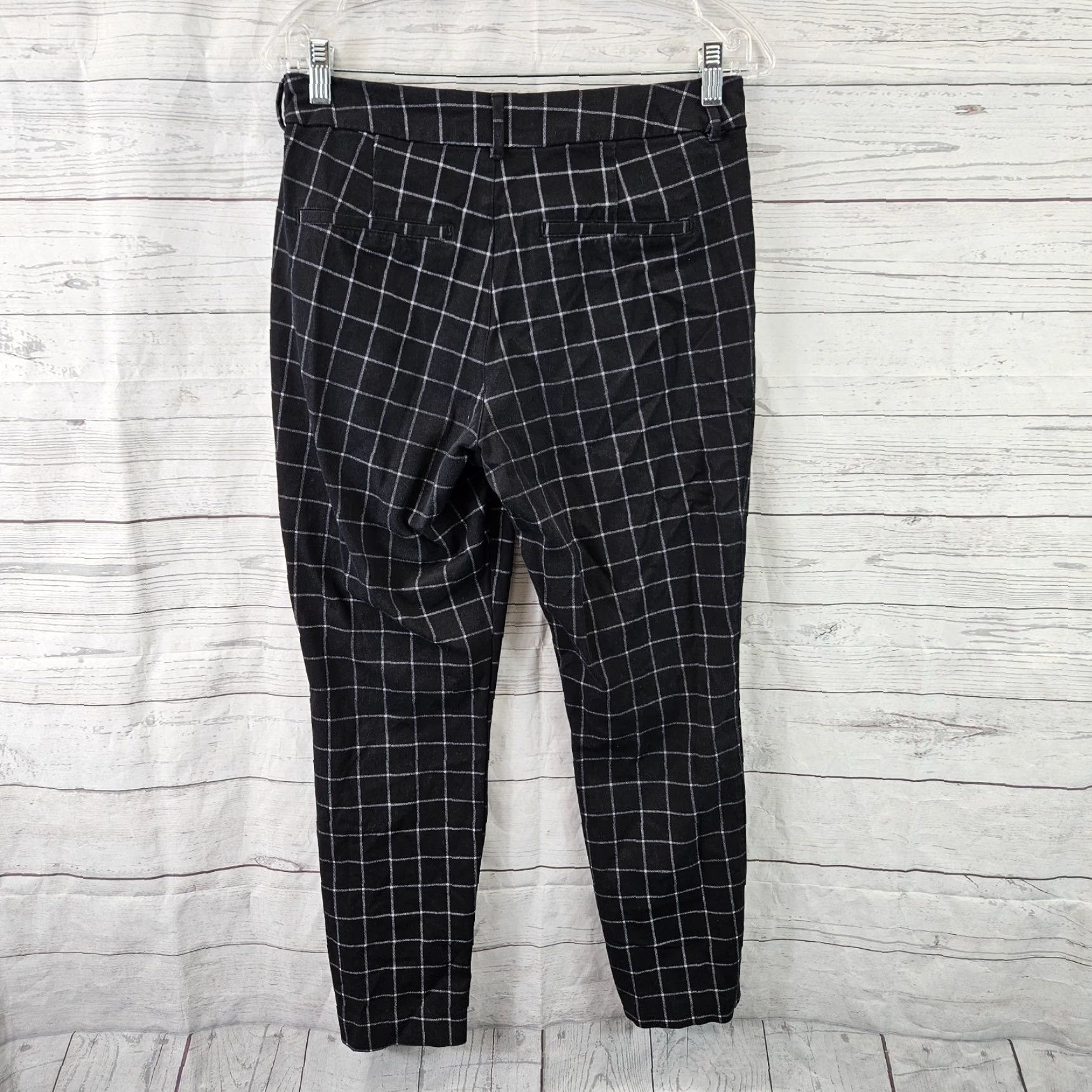 Old Navy Old Navy Womens Pixie Ankle Pants Sz 6 Black White Windowpane Cotton Blend Size 28" / US 6 / IT 42 - 3 Thumbnail