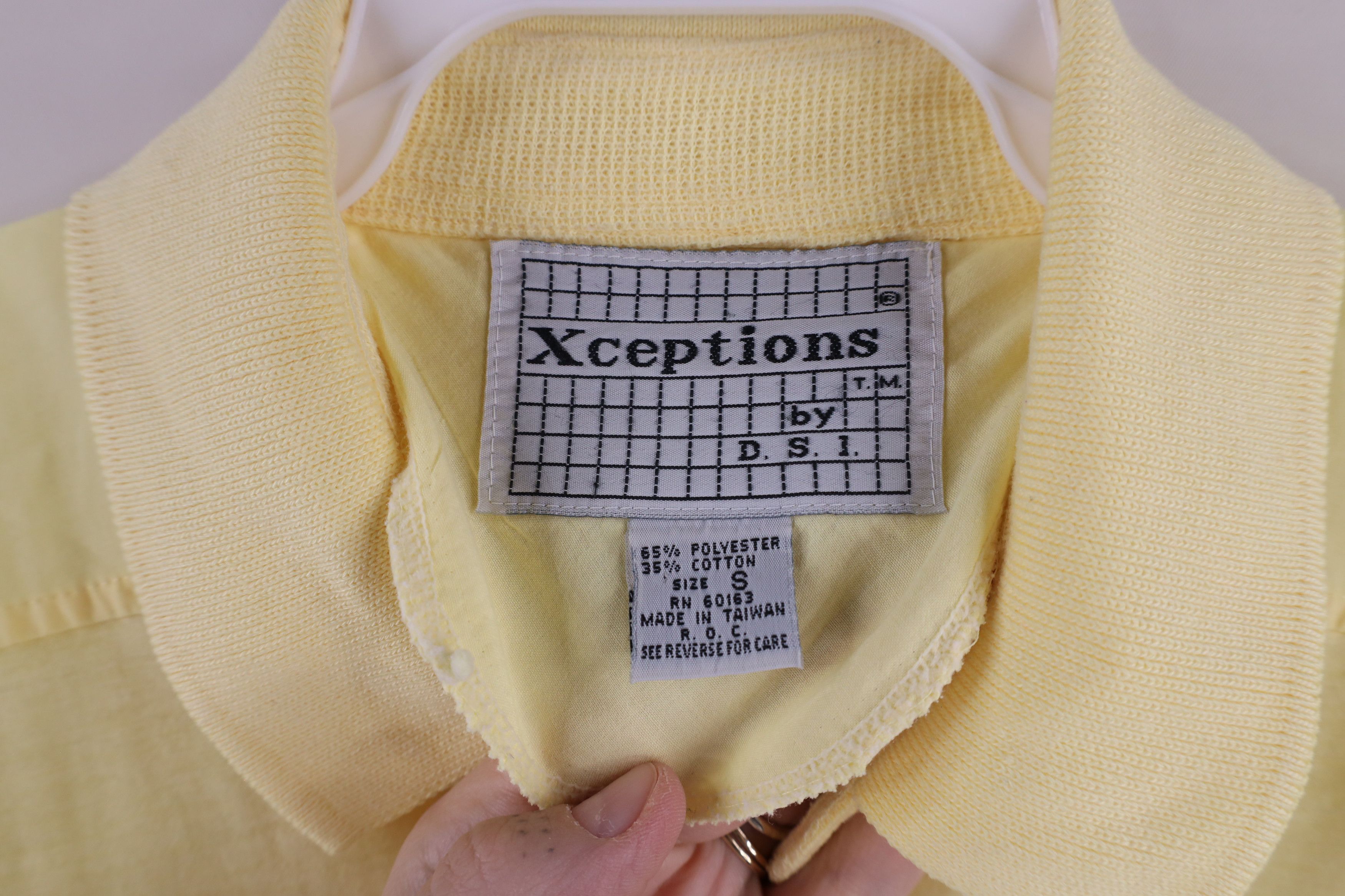 Vintage Vintage 90s Streetwear Thermal Waffle Knit Pullover Polo Size US S / EU 44-46 / 1 - 6 Thumbnail