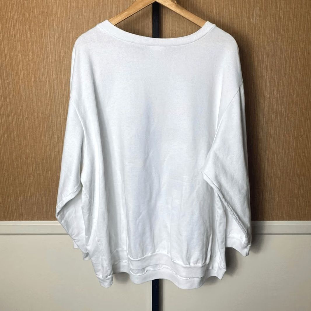 Vintage Casual Knitwear by Dobie Men Vintage World Spirit Crewneck Sweatshirt White 3XL Size US XXL / EU 58 / 5 - 2 Thumbnail