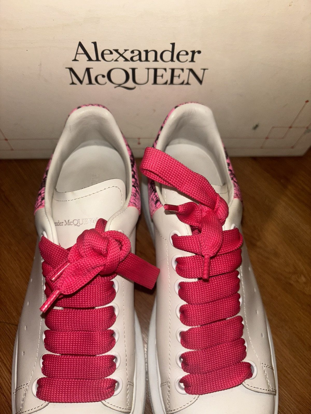 Alexander McQueen × Designer × McQ Alexander McQueen RARE Pink Snakeskin Alexander McQueen Sneakers Size US 7 / IT 37 - 2 Thumbnail