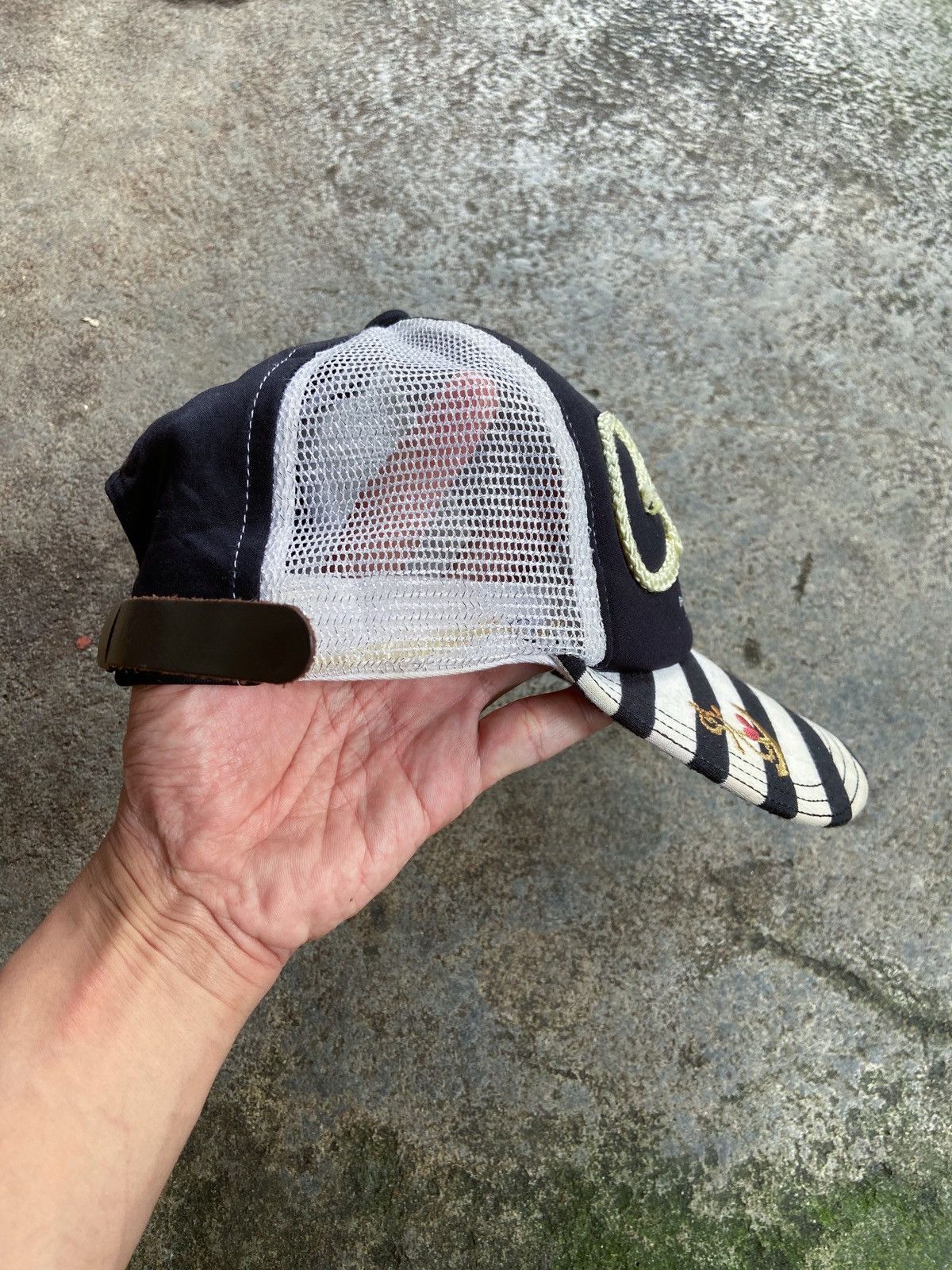 Japanese Brand MORNING OF LOVE IN YOUR HEART CAP Size ONE SIZE - 6 Thumbnail