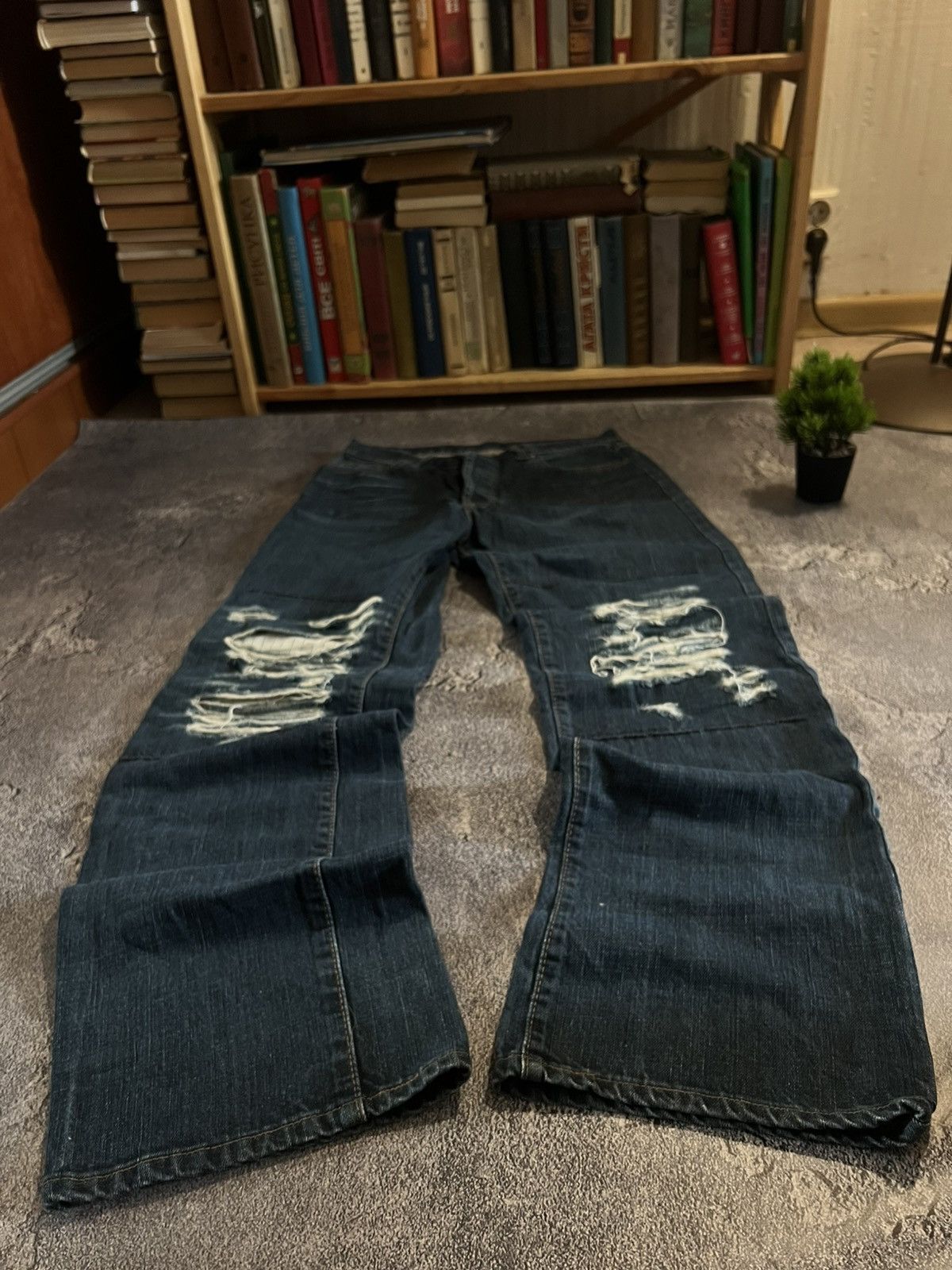 Vintage CRAZY Baggy Vintage Drip Cut Jeans / Avan-Garde Style Y2K Size US 30 / EU 46 - 1 Thumbnail