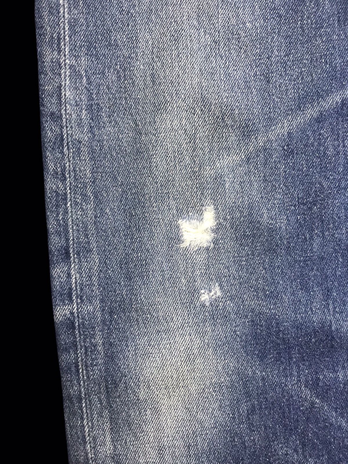 Levi's 💥90s Style💥Vintage Levis 501 Blue Wsh Distrssed Denim F242 Size US 31 - 9 Thumbnail