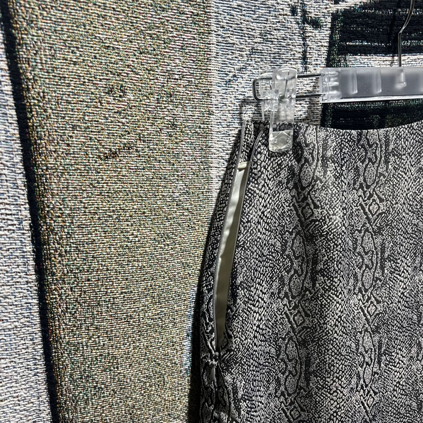 Vintage Mischief snakeskin skirt gray Size 24" / US 00 / IT 34 - 6 Thumbnail