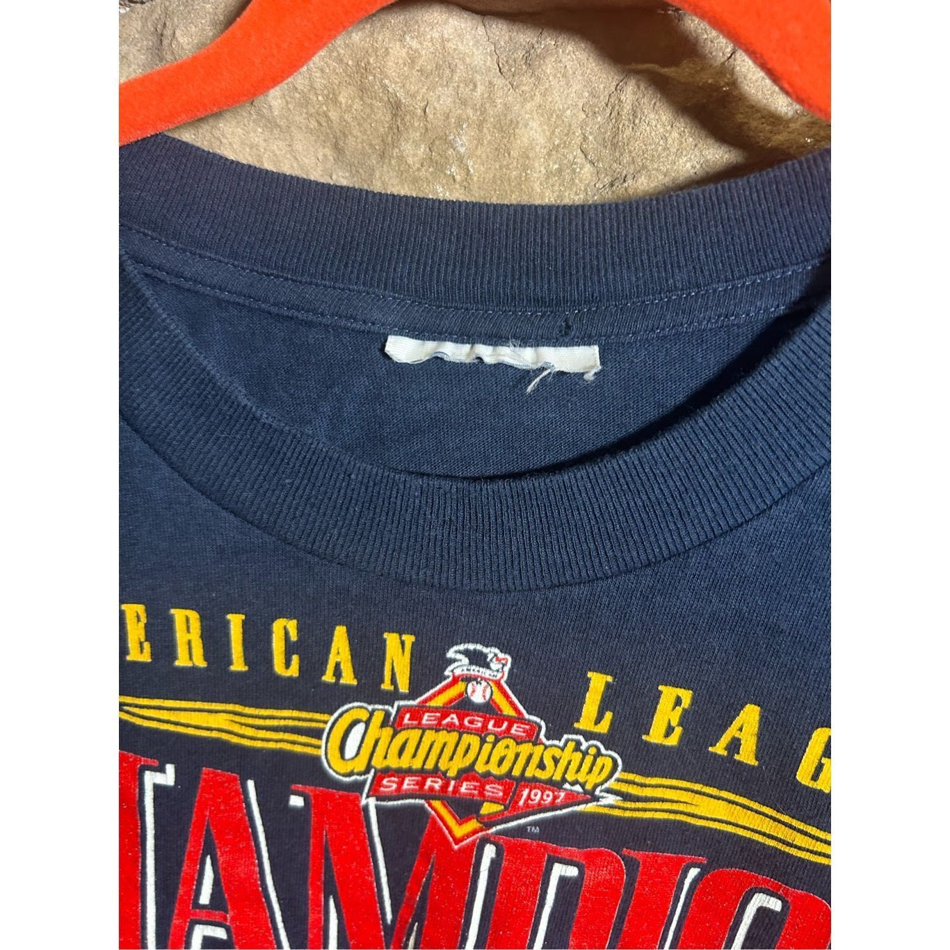 Vintage Vintage 1997 Cleveland Indians chief WAHOO Logo Championship Size US L / EU 52-54 / 3 - 4 Thumbnail
