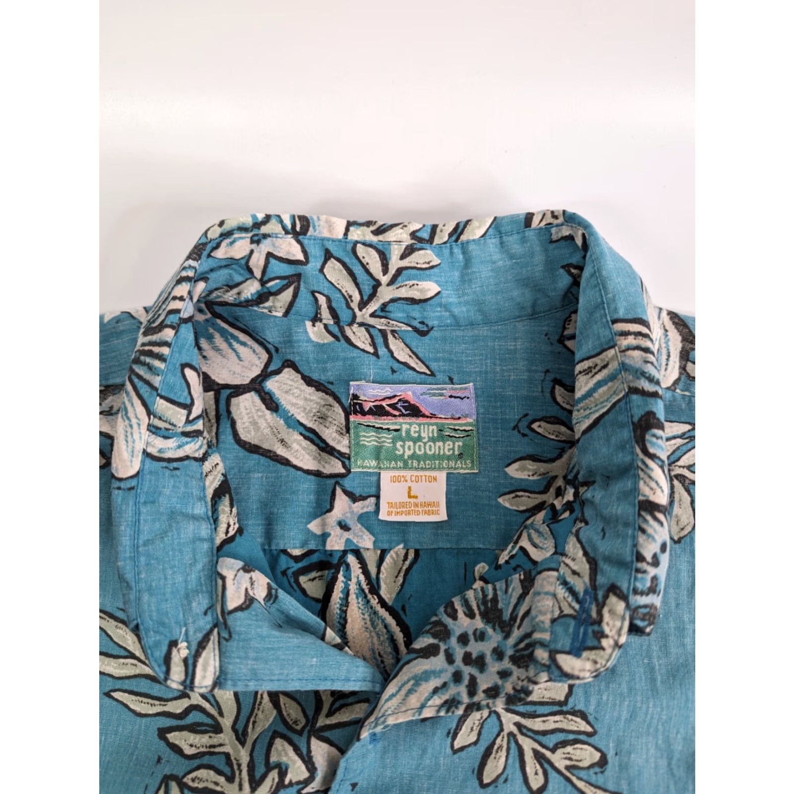 Reyn Spooner Reyn Spooner Hawaiian Traditionals Floral Aloha Short Sleeve Men's Large Blue Cotton Button-Up Pocketed Hawaiian Shirt Size US 33 - 7 Thumbnail