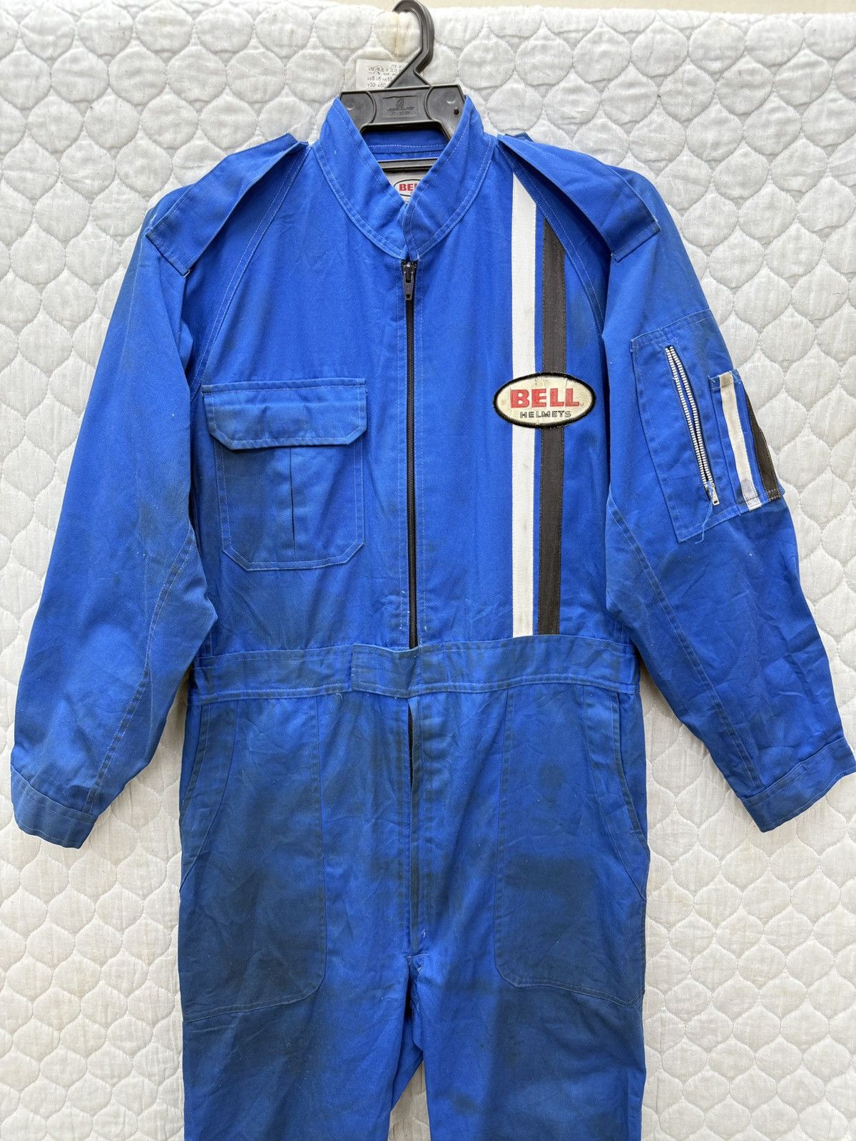 Sports Specialties 🔥🔥🔥ARCHIVE VINTAGE BELL HELMETS COVERALL Size US 33 - 2 Thumbnail