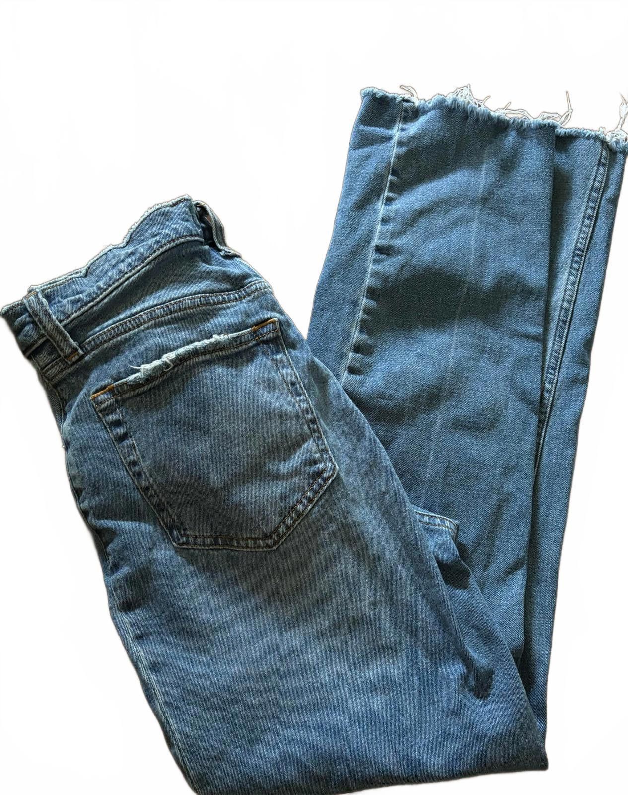 Abercrombie & Fitch Abercrombie & Fitch High Rise Ankle Straight Jeans - Size 29 Size 28" / US 6 / IT 42 - 1 Thumbnail