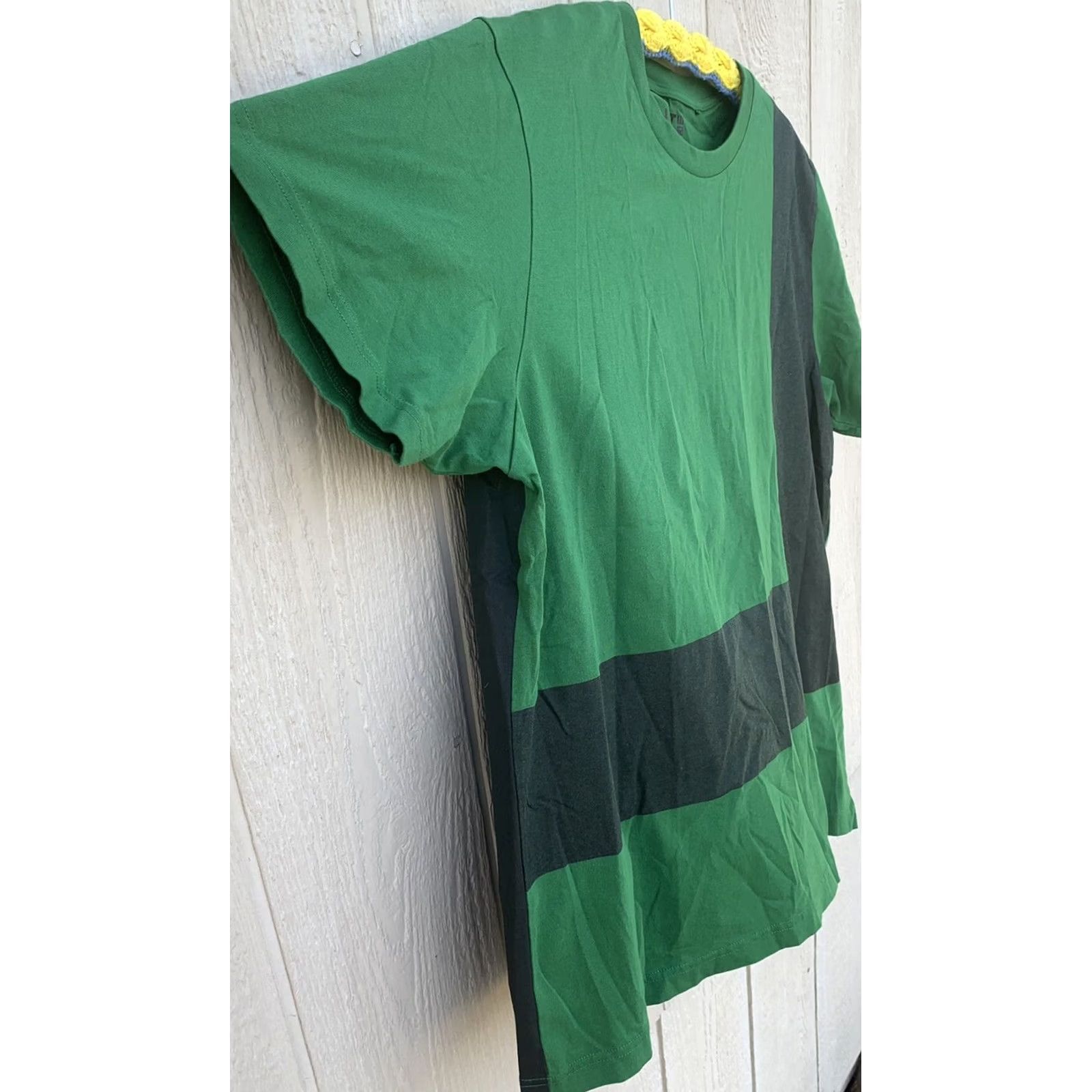 Uniqlo Uniqlo T-Shirt Geometric Color & Rythm MoMA Special Edition XXL Green Mens Crew Neck Short Sleeve Graphic Tee Size US XXL / EU 58 / 5 - 4 Thumbnail