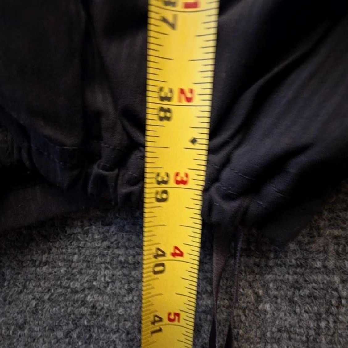Lululemon Lululemon Joggers Womens 10 Black Drawstring Ruched Leg Pants Yoga Gym Stretch Size 32" / US 10 / IT 46 - 5 Thumbnail