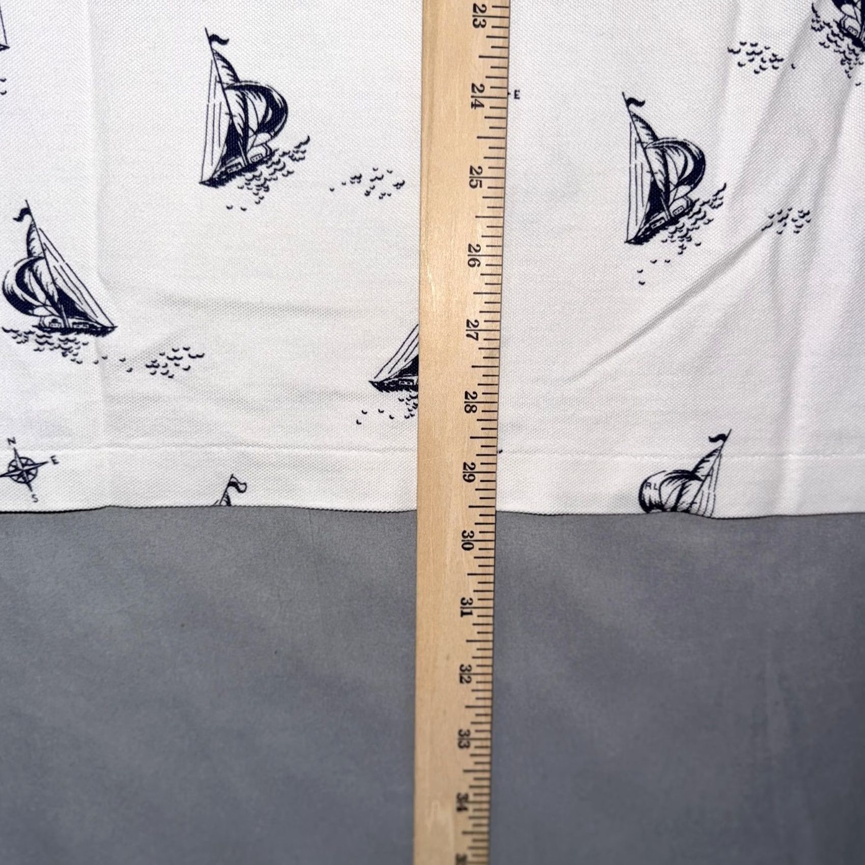 Ralph Lauren Ralph Lauren Polo Shirt Mens L White Knit Oxford Sailboat Nautical Graphic Print Button-Down Collar Short Sleeve Polo Boy Not Applicable Size US L / EU 52-54 / 3 - 6 Thumbnail