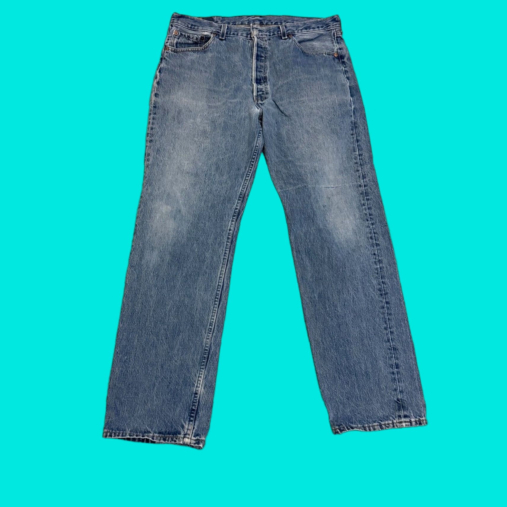 VINTAGE Levi's 501 Jeans Mens 38 x 32 Blue Made in USA Wear