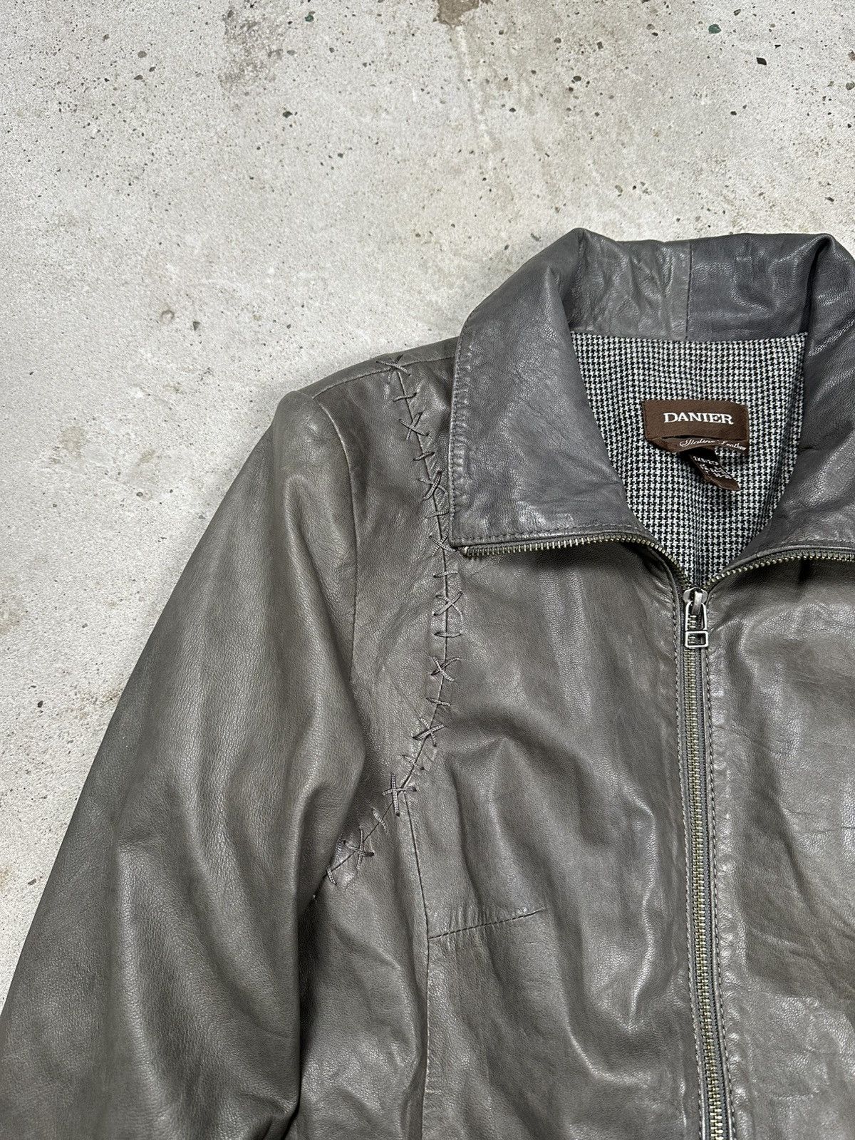 Japanese Brand Vintage Y2K Gray Genuine Leather Biker Moto Style Jacket Size XS / US 0-2 / IT 36-38 - 8 Thumbnail