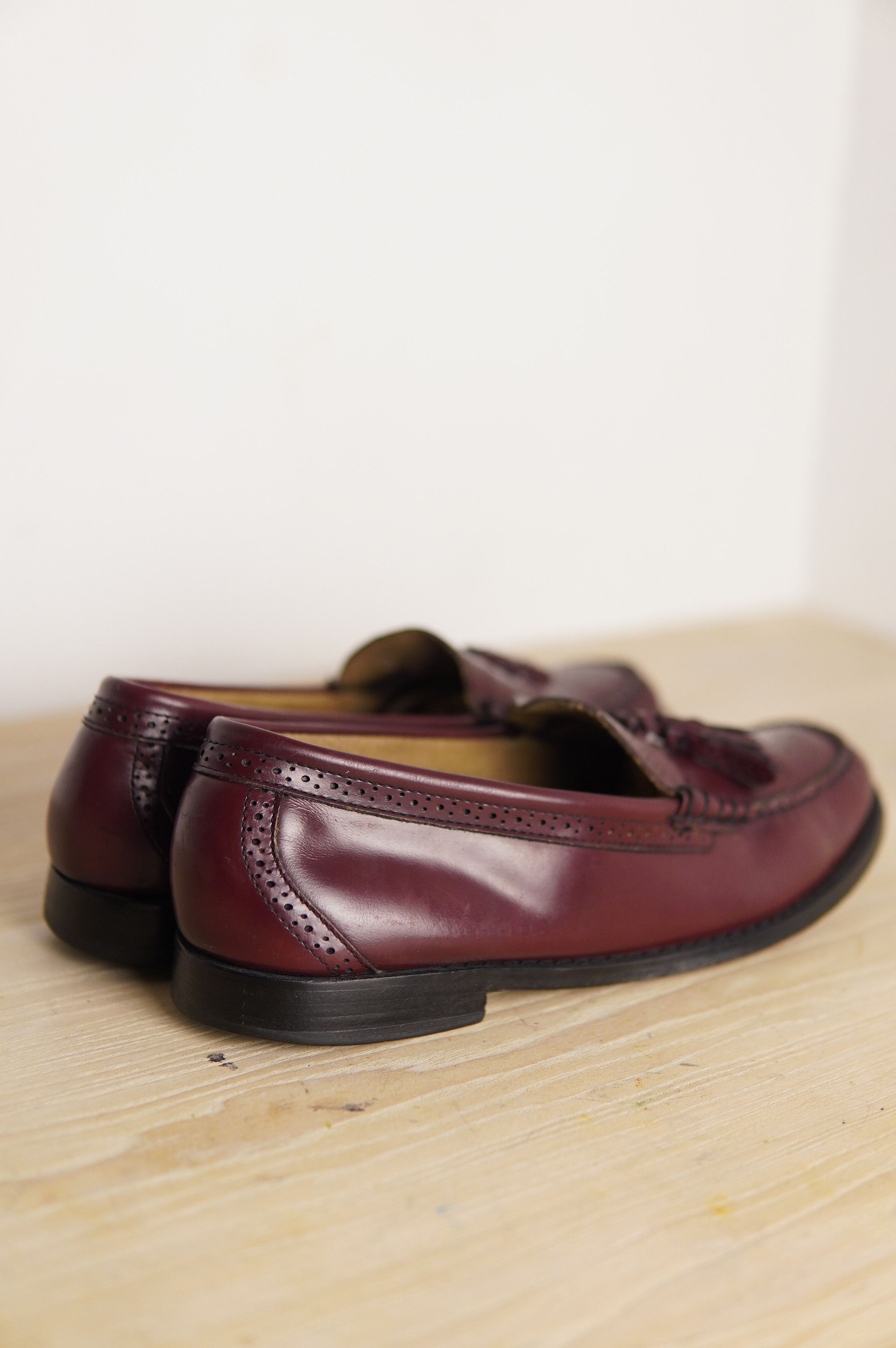G.H. Bass & Co. Bass Weejuns Larkin Brogue Leather Wine Size US 10.5 / EU 43-44 - 5 Thumbnail
