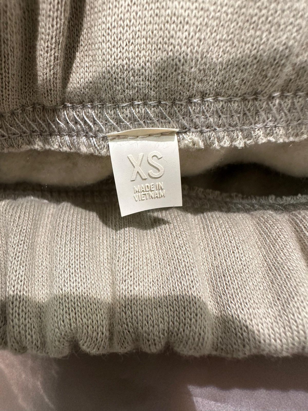 Essentials ESSENTIALS - Vintage Fleece Sweatpant Abbey Stone Size US 30 / EU 46 - 3 Thumbnail