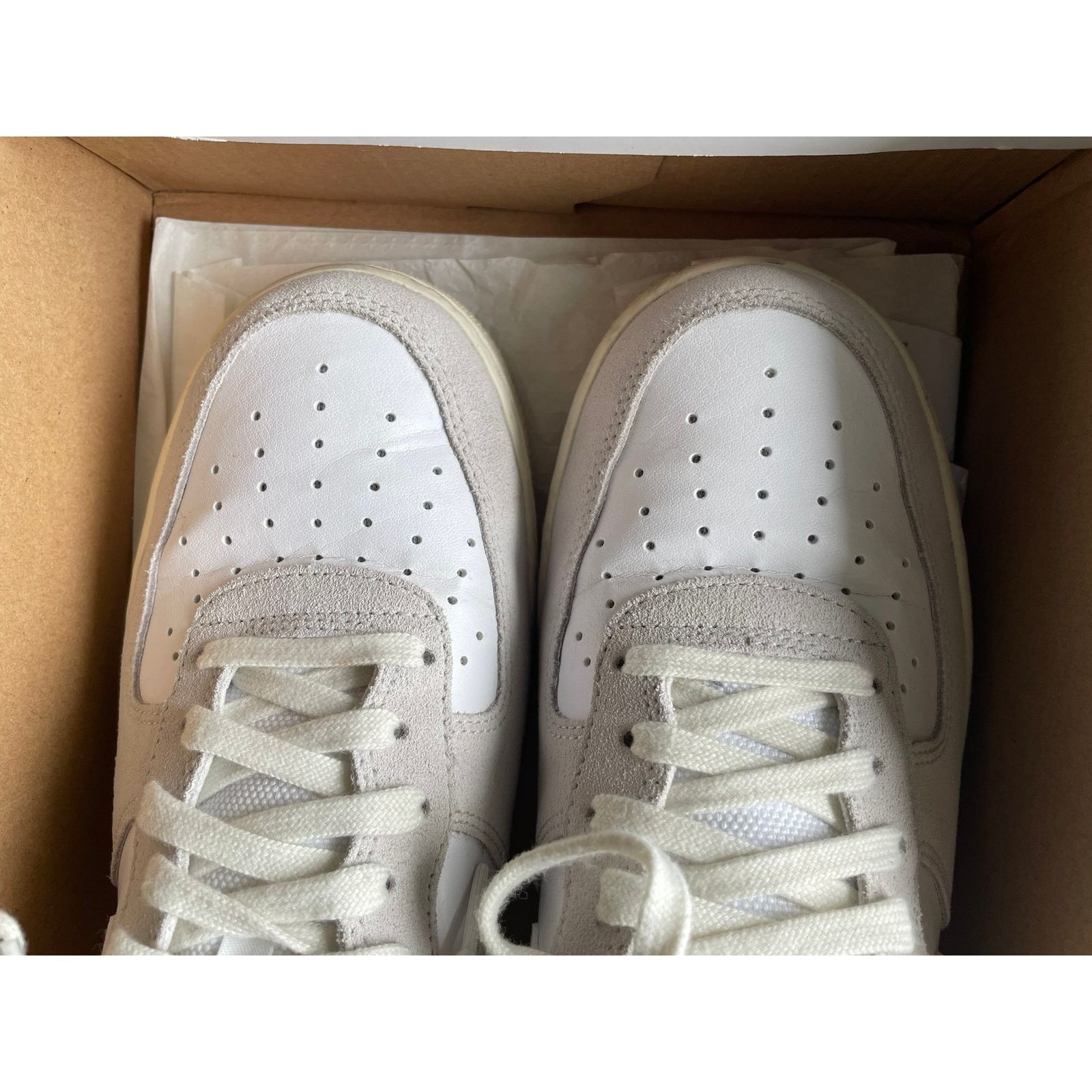 Nike Nike Air Force 1 LV8 "sail" Size US 9.5 / EU 42-43 - 2 Thumbnail