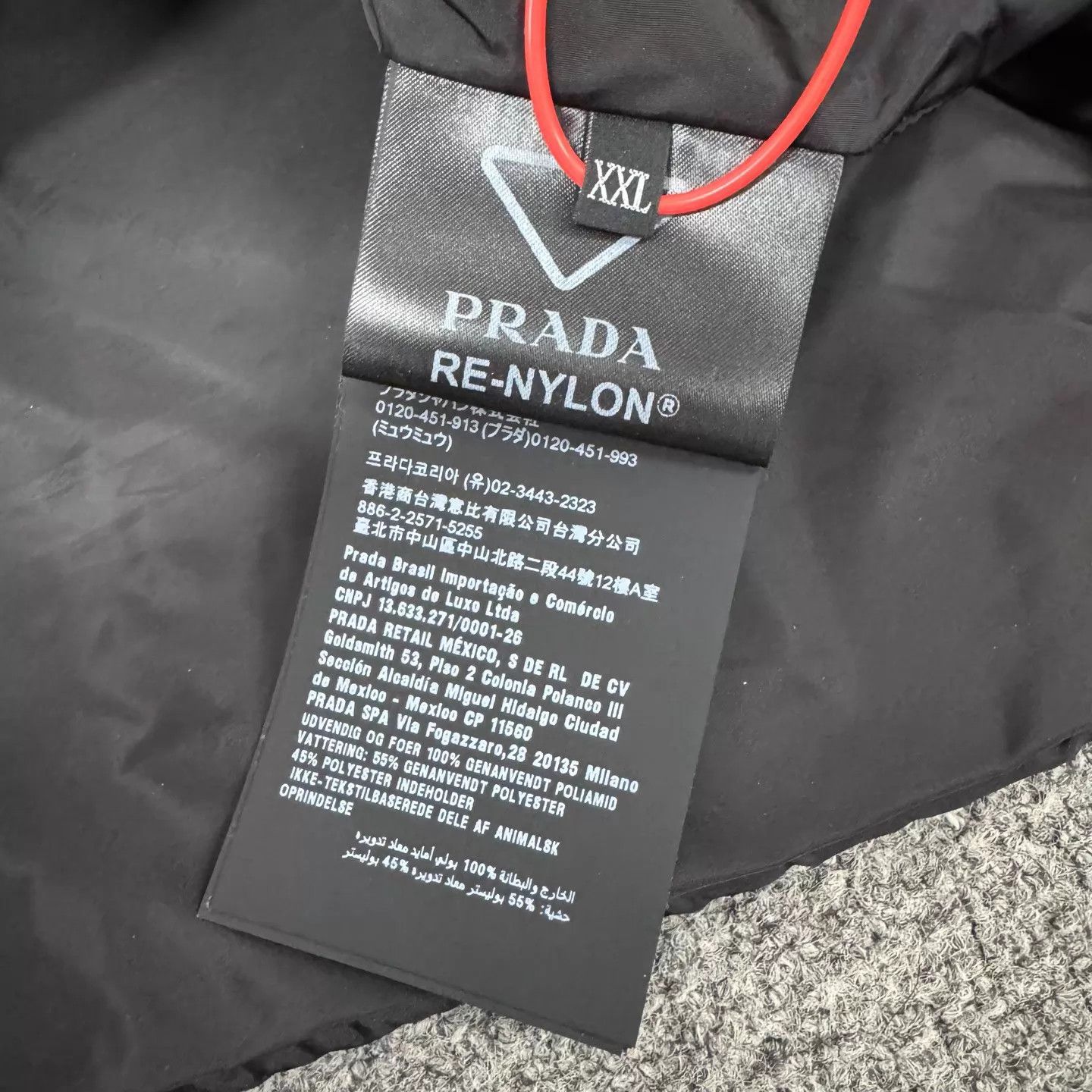 Prada Prada Tri Recycled Nylon Puffer XXL 99 New Size US XXL / EU 58 / 5 - 7 Thumbnail